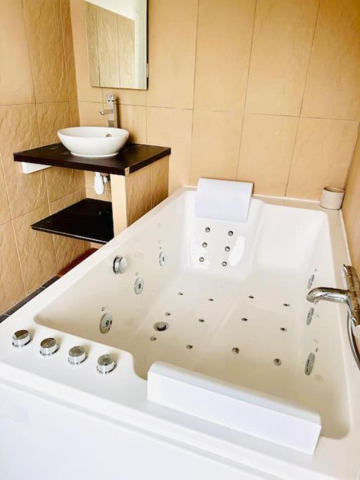 Ecrin Balneo Sauna A Thollon Apartment Exterior foto